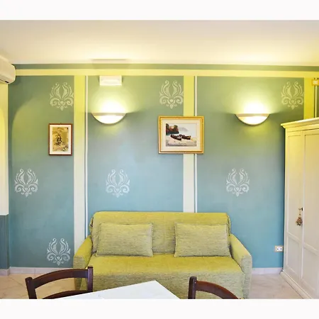 La Rosetta Aparthotel