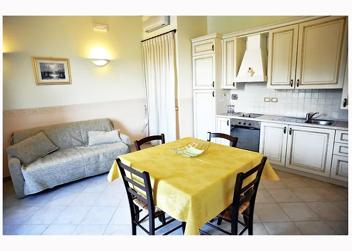 La Rosetta Apart-hotel 4*